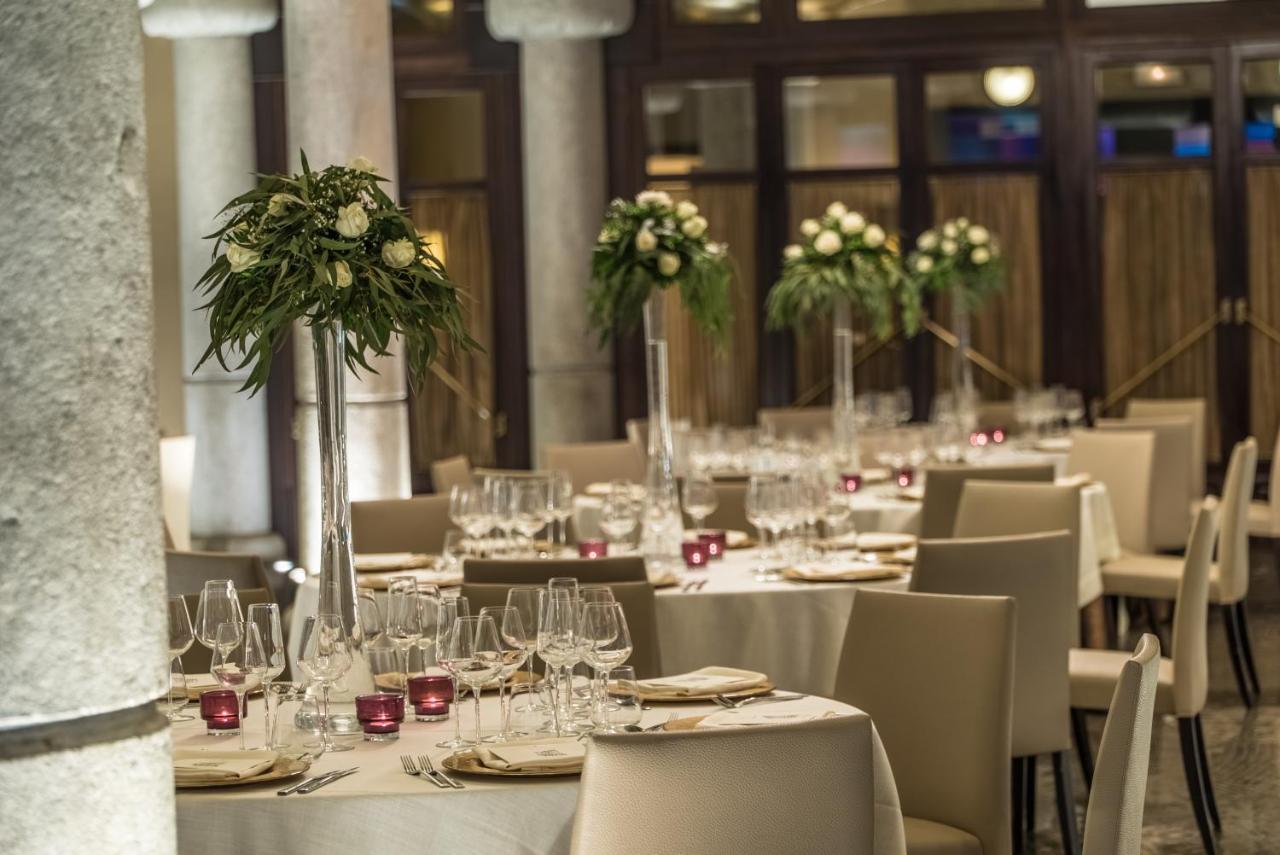 Hotel Casa Fuster G.L Monumento Barcellona Esterno foto The restaurant