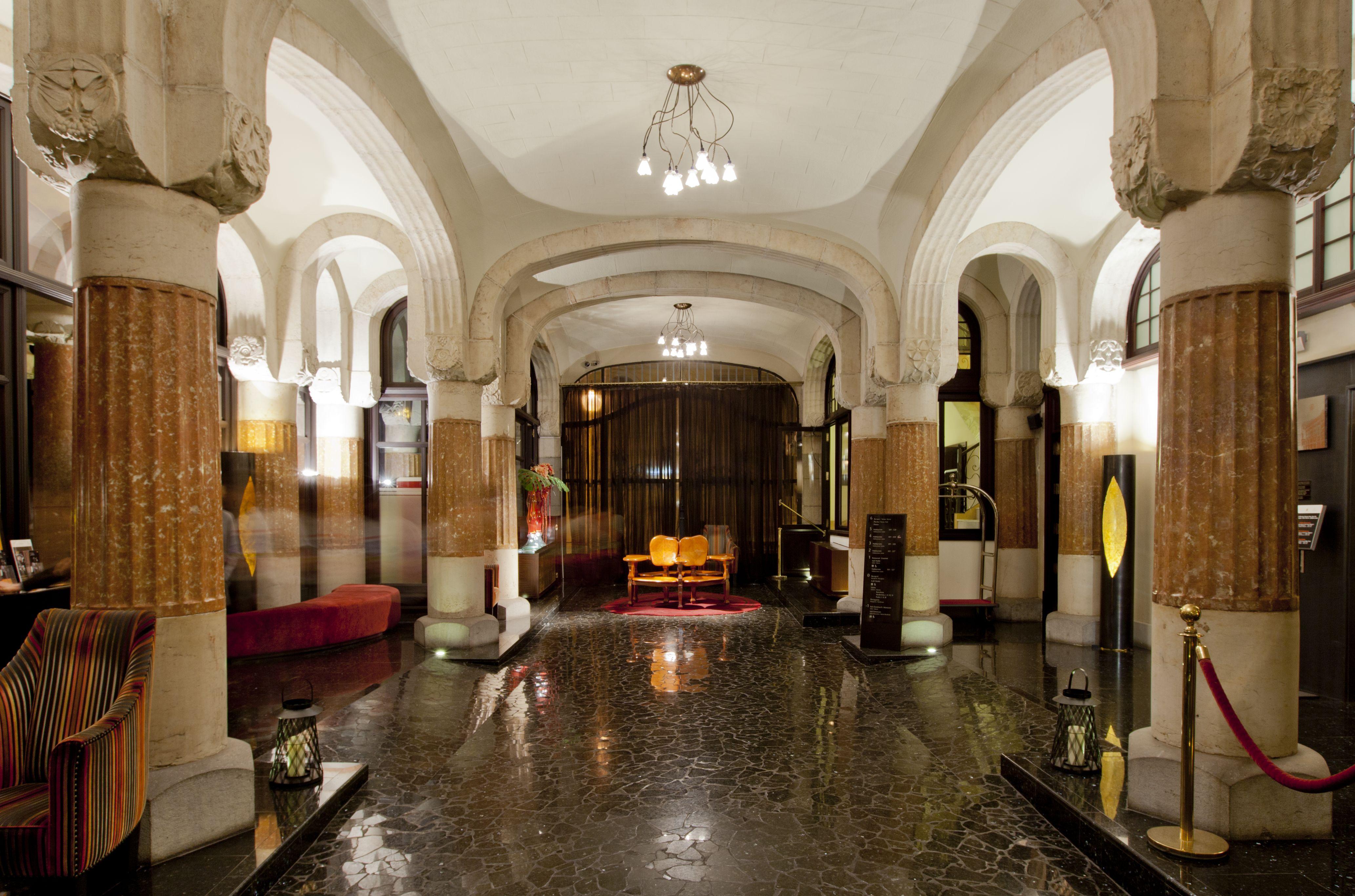 Hotel Casa Fuster G.L Monumento Barcellona Esterno foto The lobby of the Hotel Astoria