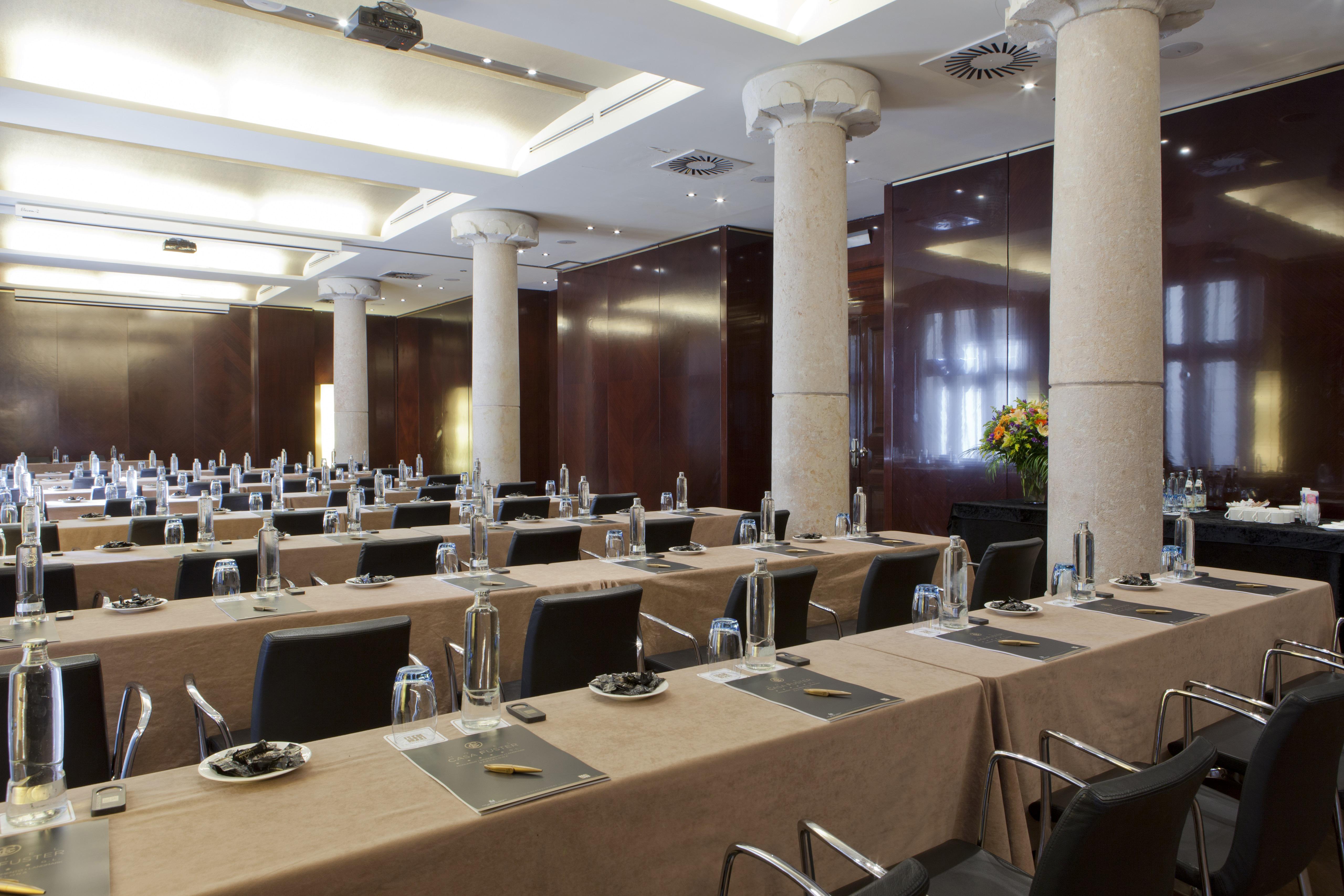 Hotel Casa Fuster G.L Monumento Barcellona Esterno foto The main conference room
