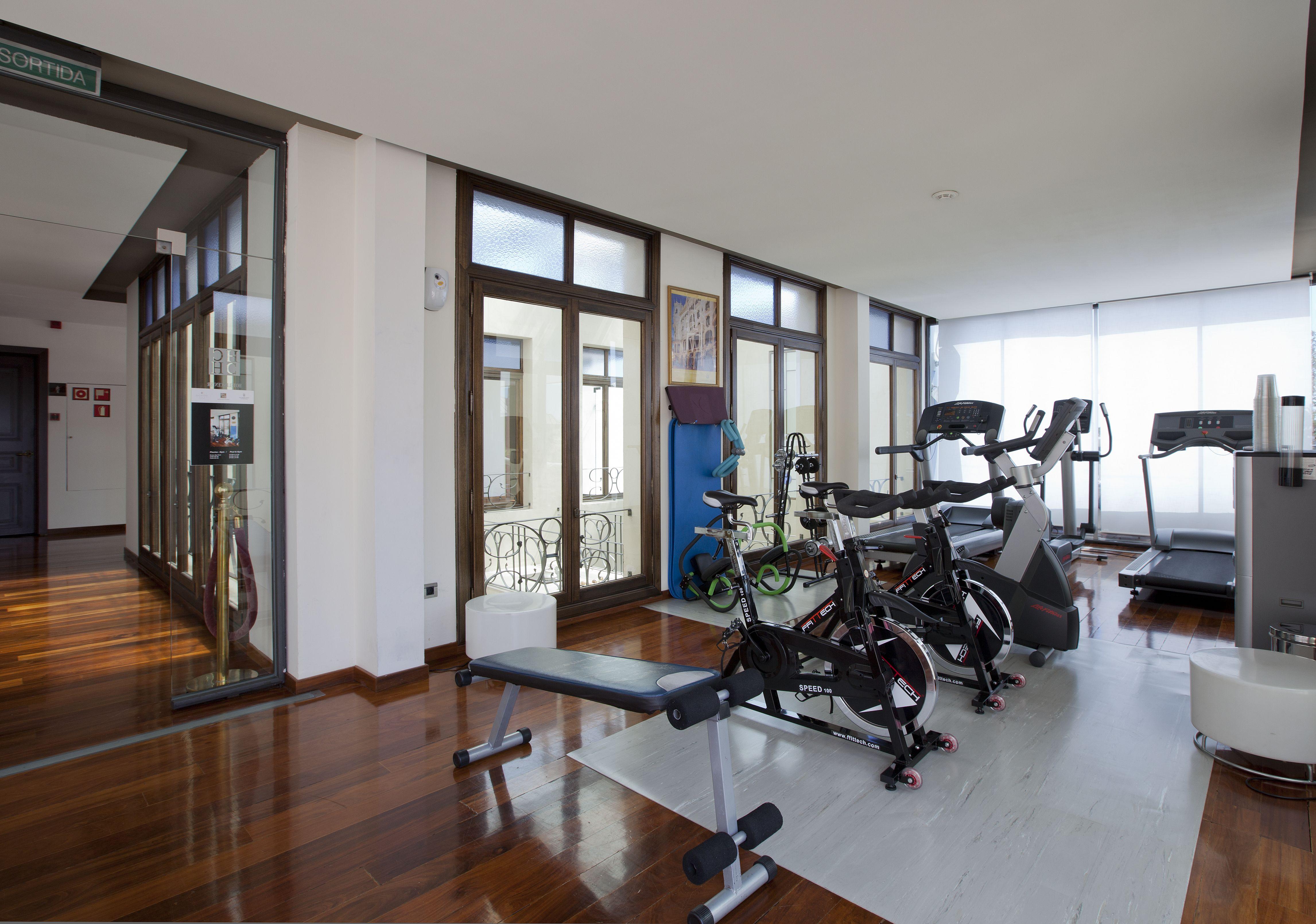 Hotel Casa Fuster G.L Monumento Barcellona Esterno foto The gym