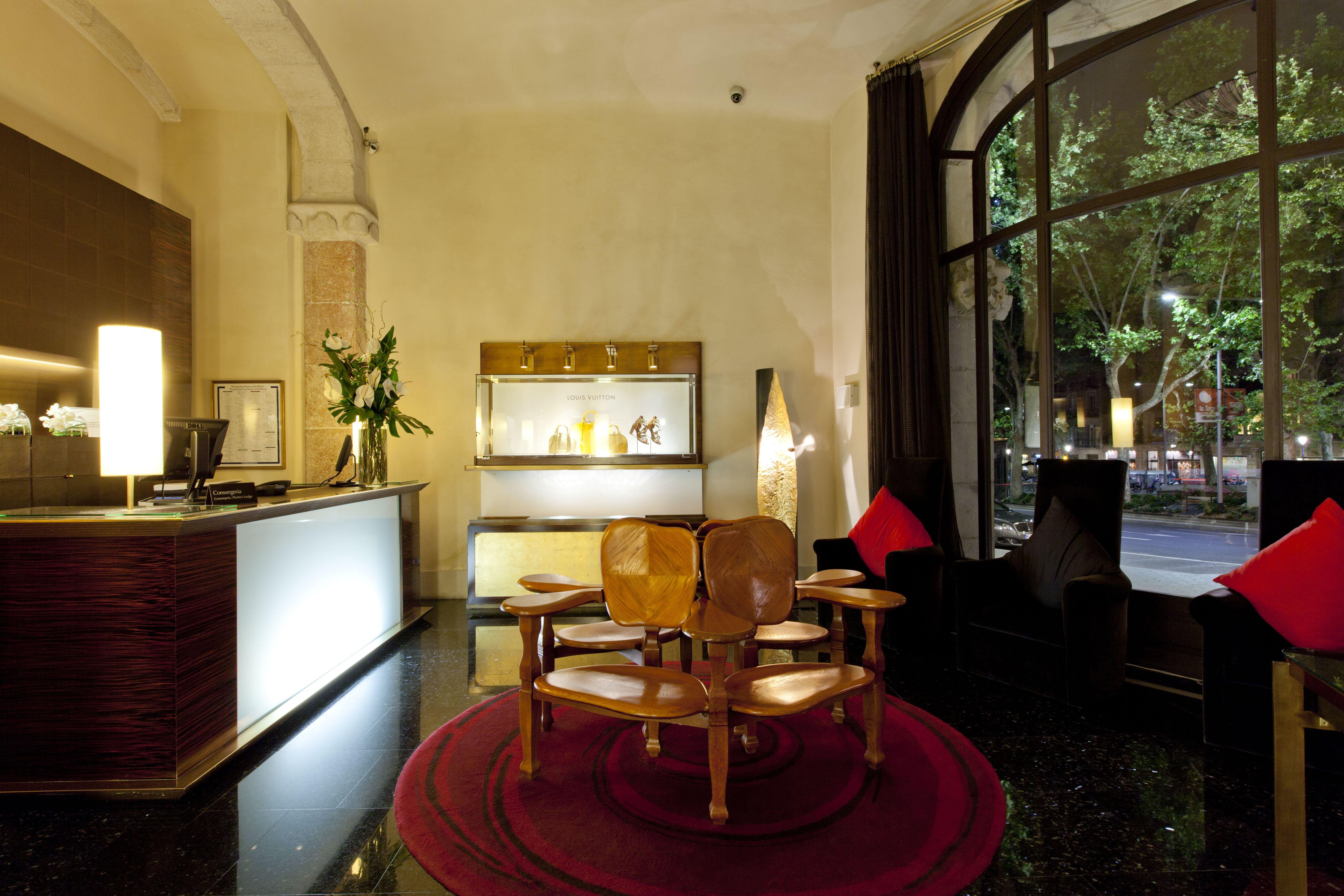 Hotel Casa Fuster G.L Monumento Barcellona Esterno foto The lobby of the hotel