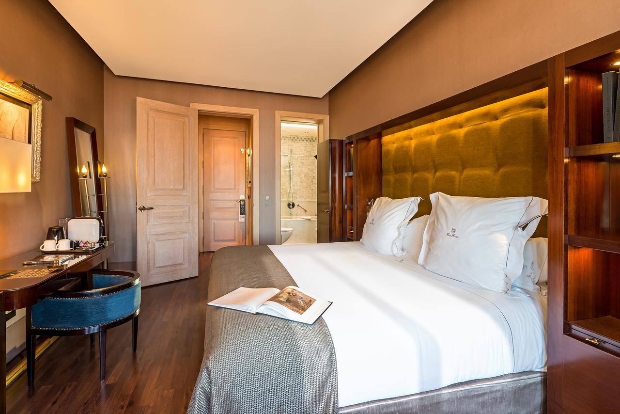 Hotel Casa Fuster G.L Monumento Barcellona Esterno foto Deluxe room